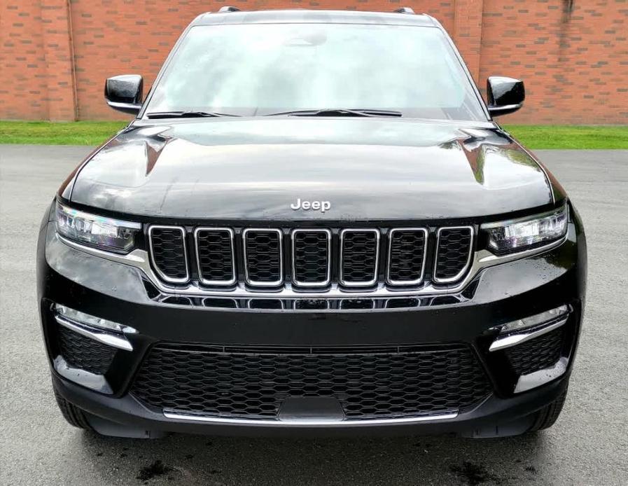 new 2024 Jeep Grand Cherokee car, priced at $48,283