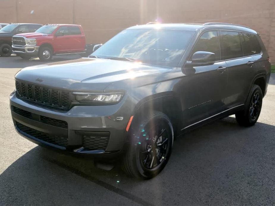 new 2025 Jeep Grand Cherokee L car, priced at $46,831