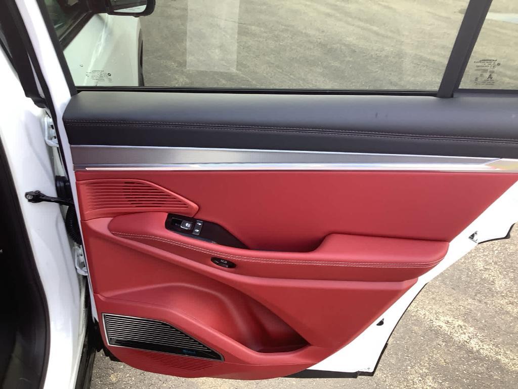 new 2025 Jeep Wagoneer S car, priced at $72,995
