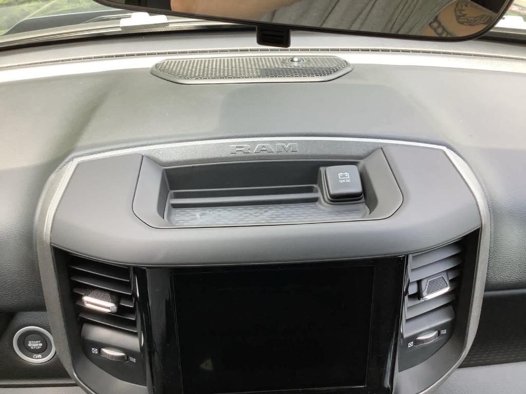new 2025 Ram 1500 car, priced at $52,955