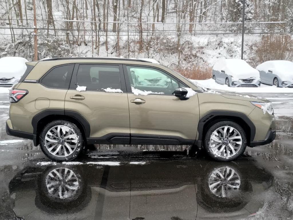 new 2025 Subaru Forester car, priced at $40,907