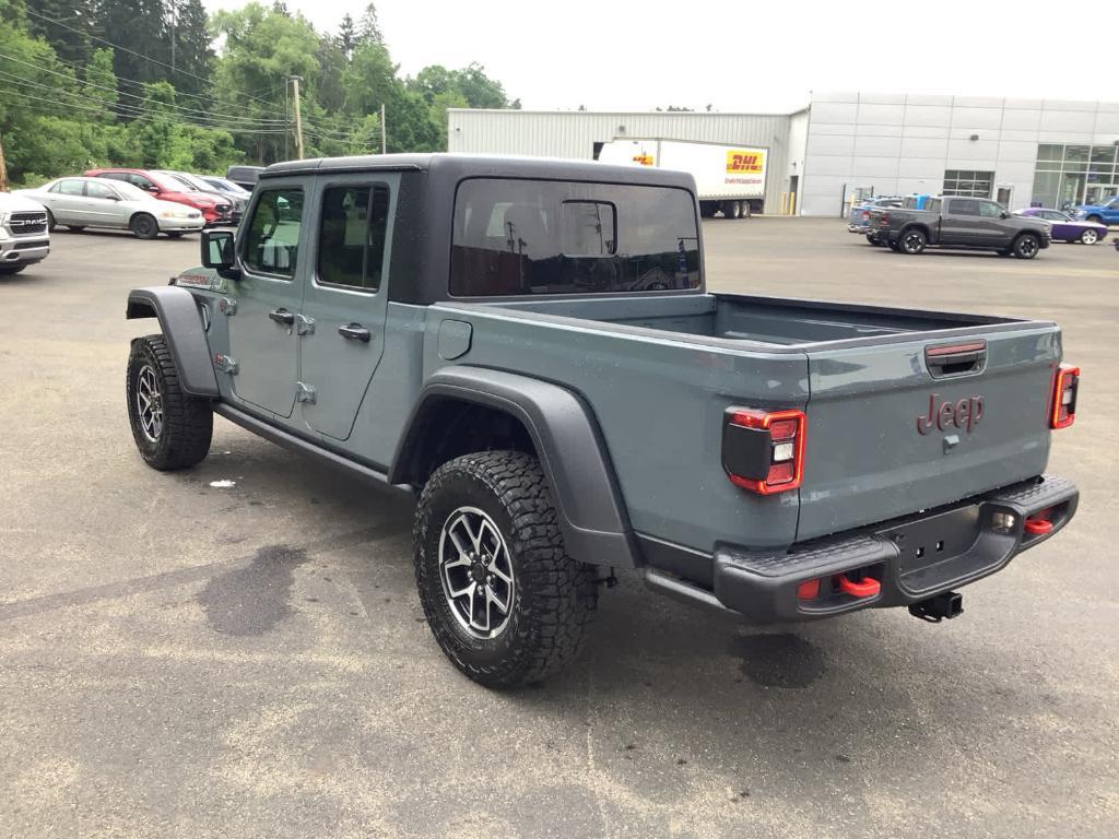new 2025 Jeep Gladiator car, priced at $59,740