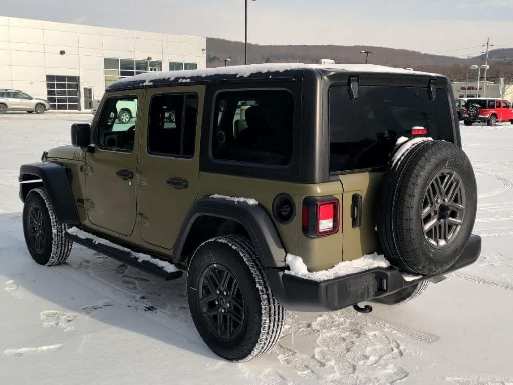 new 2025 Jeep Wrangler car, priced at $48,057