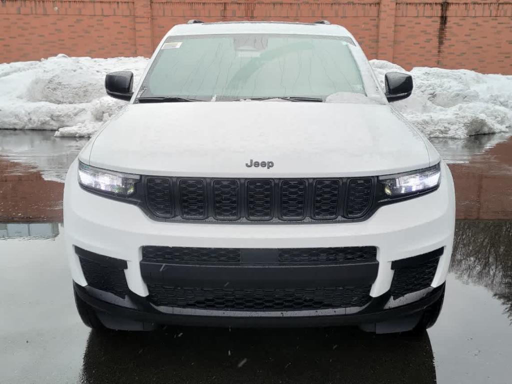 new 2025 Jeep Grand Cherokee L car, priced at $46,257