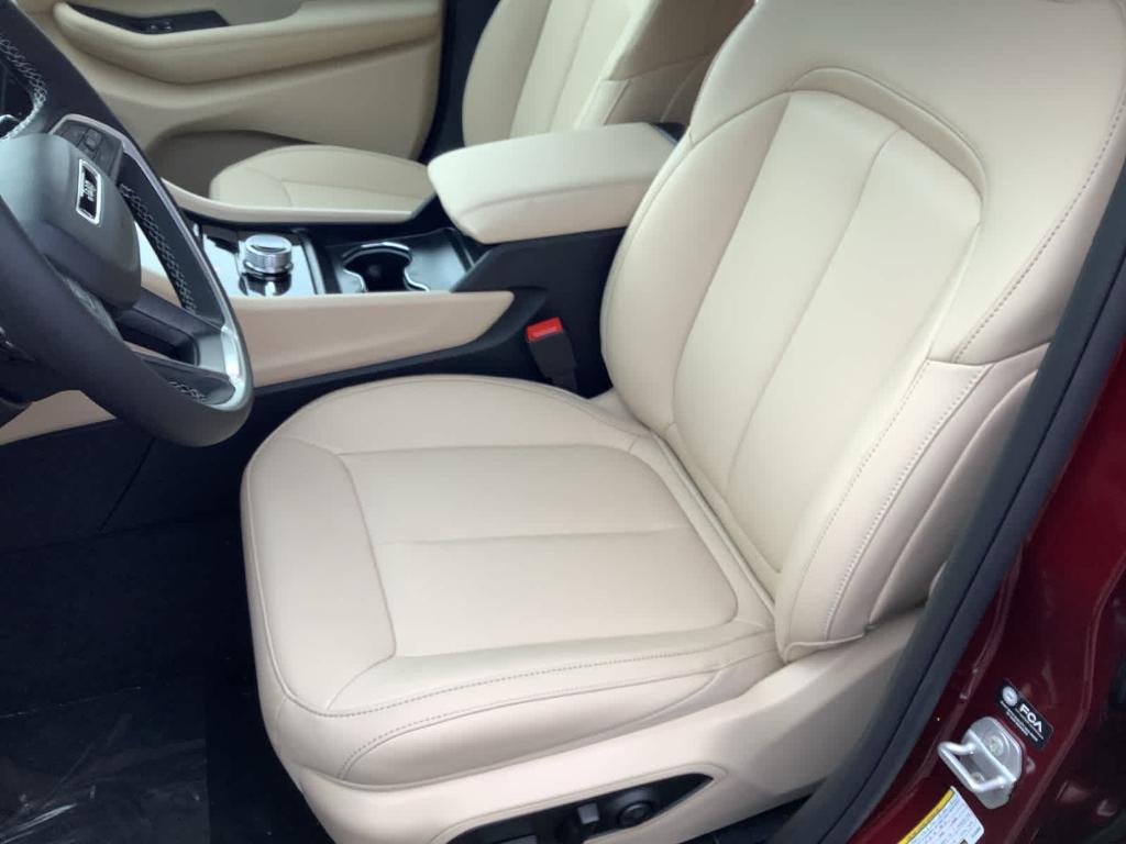 new 2025 Jeep Grand Cherokee car, priced at $47,495