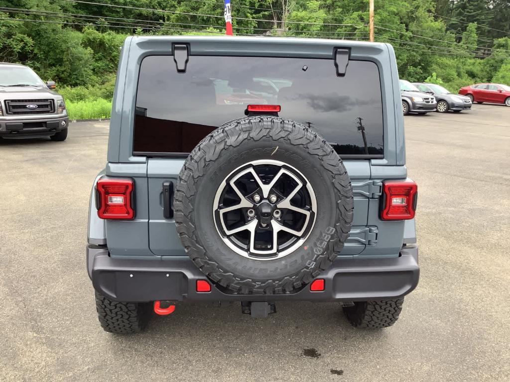 new 2025 Jeep Wrangler car, priced at $59,425