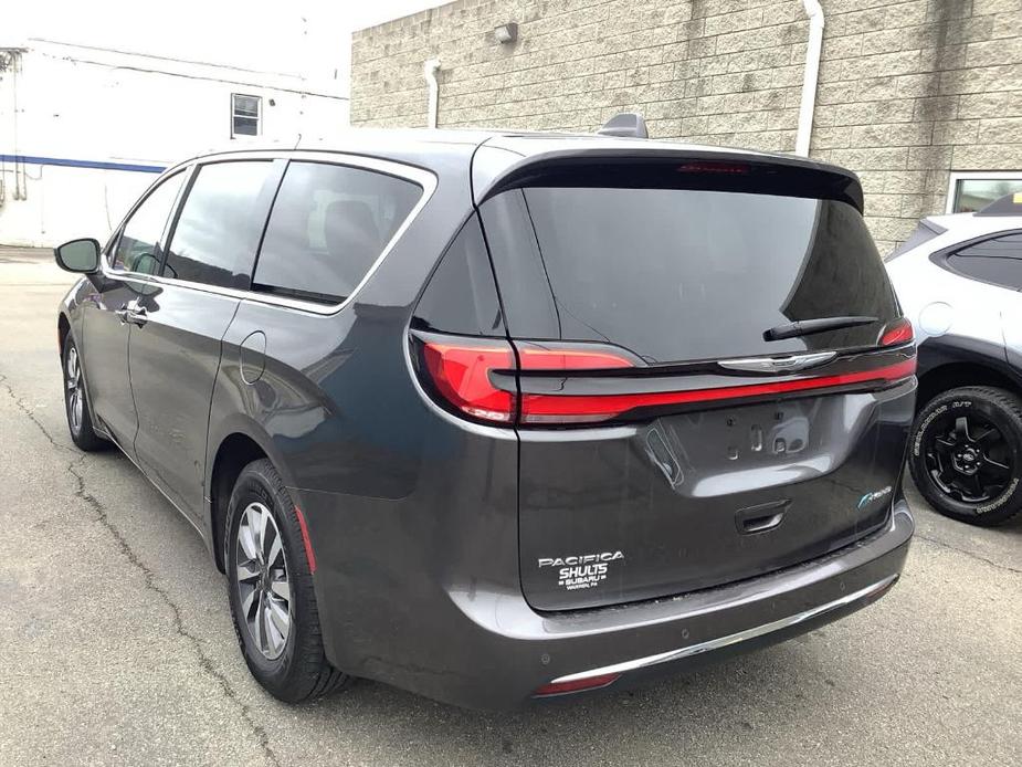 used 2022 Chrysler Pacifica Hybrid car, priced at $27,980