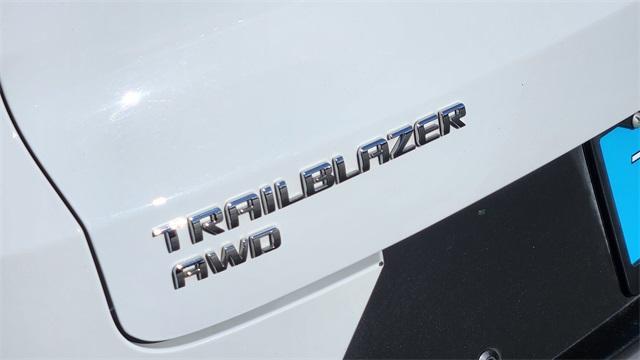 used 2024 Chevrolet TrailBlazer car, priced at $23,888