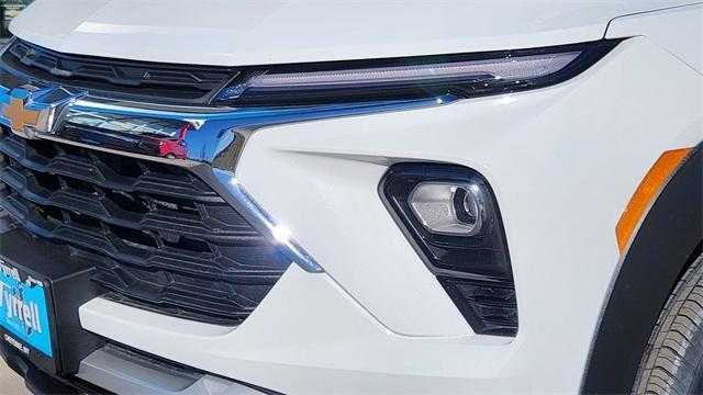 used 2024 Chevrolet TrailBlazer car, priced at $23,888