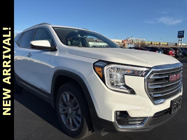 used 2024 GMC Terrain car, priced at $24,971
