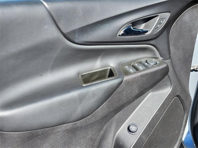 used 2024 Chevrolet Equinox car, priced at $23,999