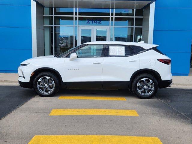 used 2025 Chevrolet Blazer car, priced at $32,799
