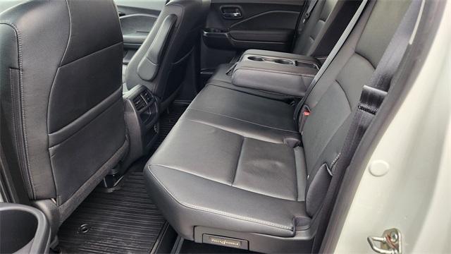 used 2019 Honda Ridgeline car, priced at $27,562