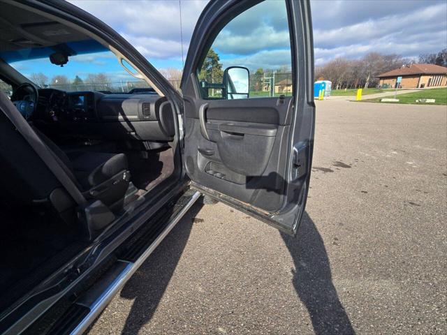 used 2011 GMC Sierra 2500 car, priced at $14,980