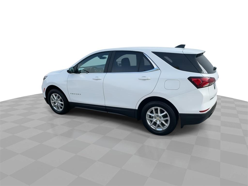 used 2022 Chevrolet Equinox car, priced at $21,465
