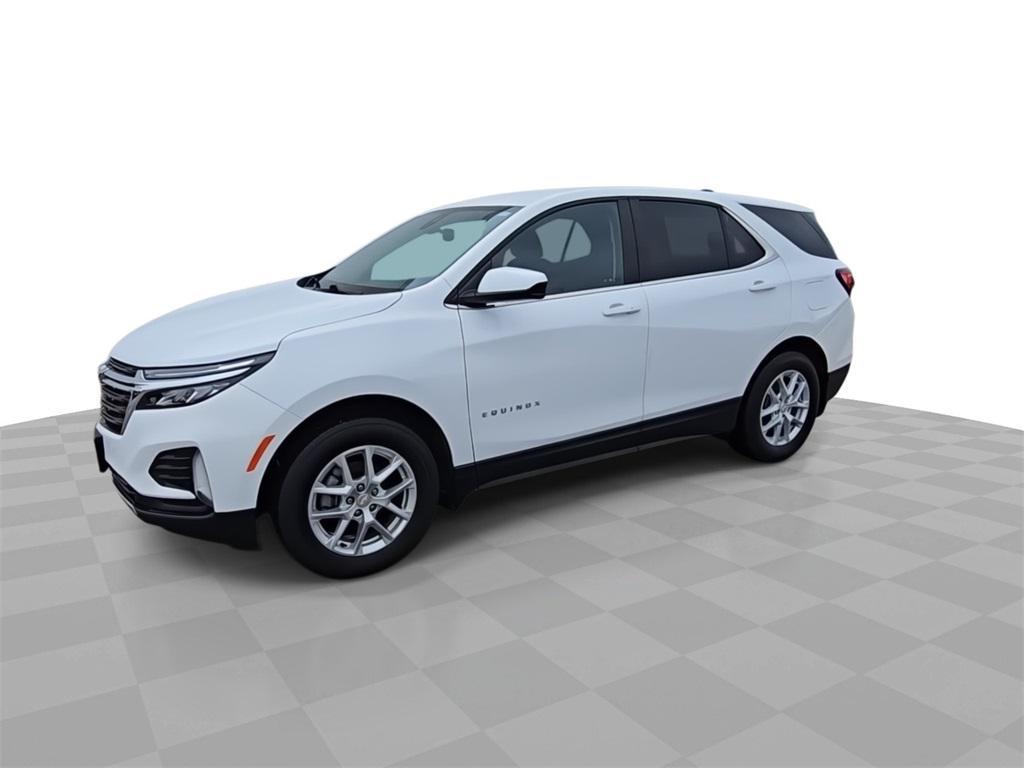 used 2022 Chevrolet Equinox car, priced at $19,290