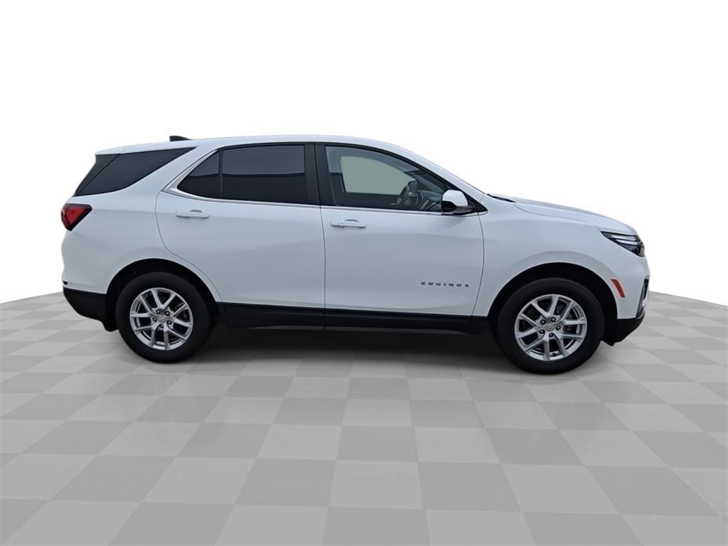 used 2022 Chevrolet Equinox car, priced at $19,290