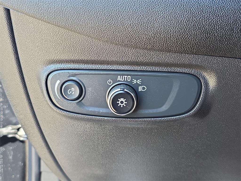 used 2024 Chevrolet Equinox car, priced at $22,157