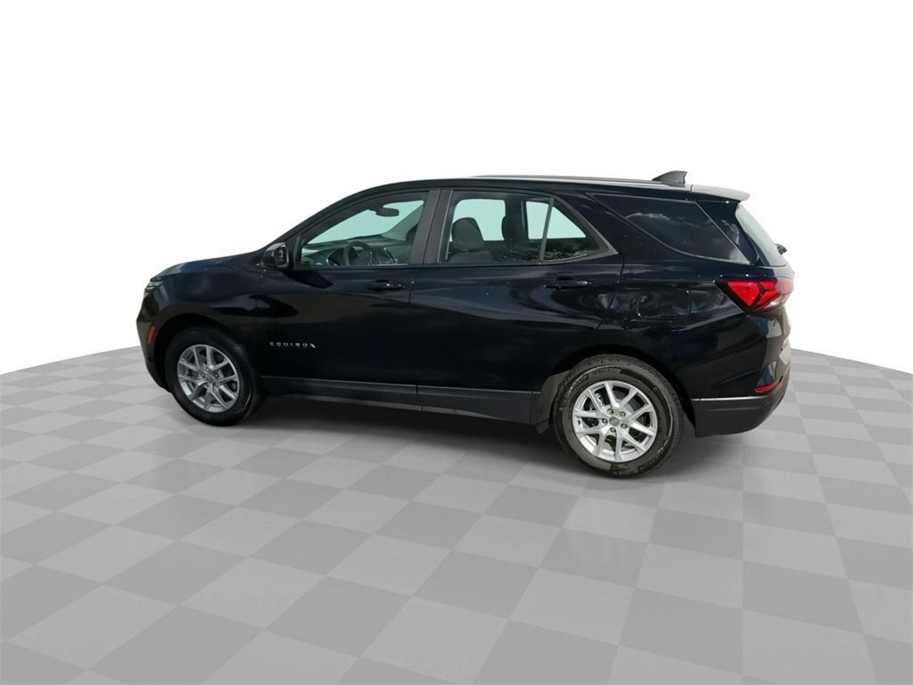 used 2024 Chevrolet Equinox car, priced at $23,764