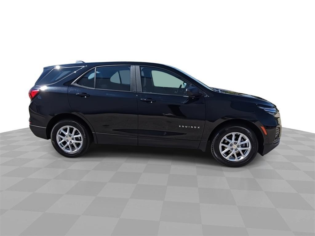 used 2024 Chevrolet Equinox car, priced at $22,157