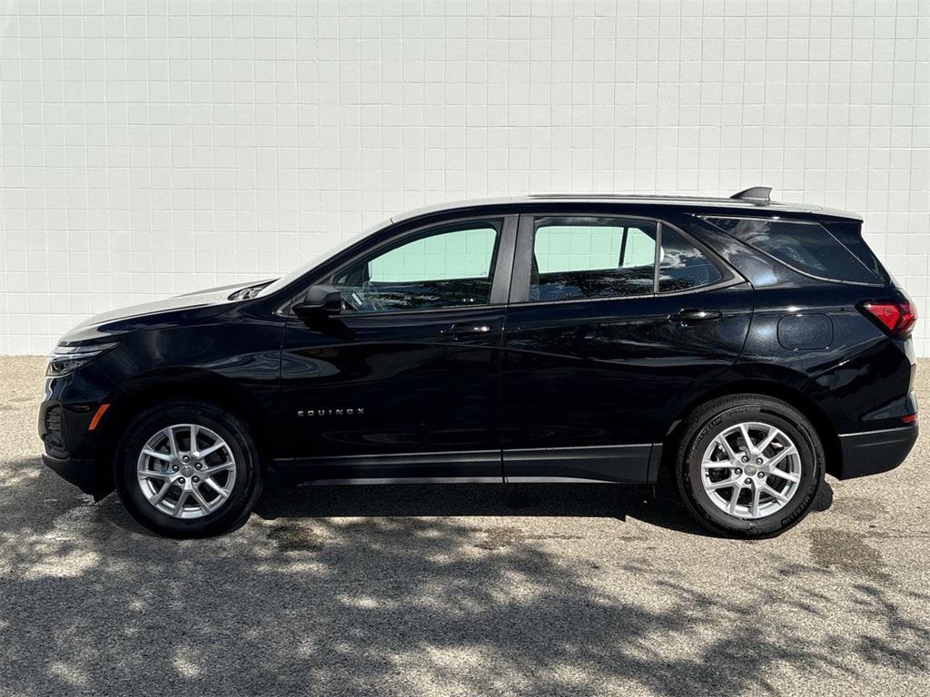used 2024 Chevrolet Equinox car, priced at $23,764