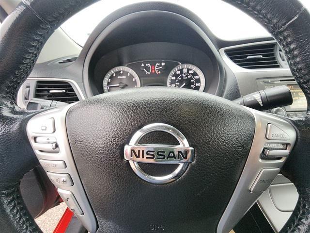 used 2013 Nissan Sentra car, priced at $6,750