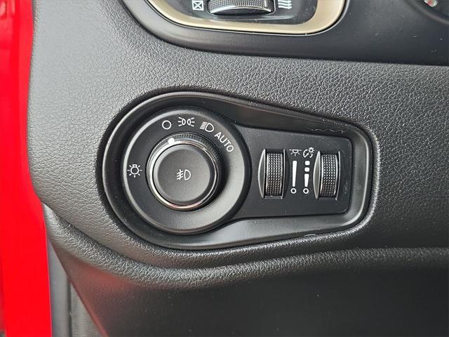 used 2015 Jeep Renegade car, priced at $9,087