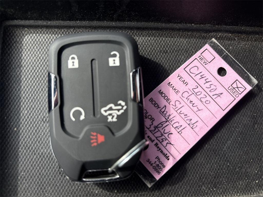 used 2020 Chevrolet Silverado 1500 car, priced at $24,352