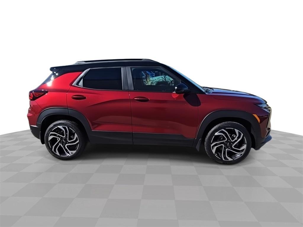 used 2025 Chevrolet TrailBlazer car, priced at $27,933