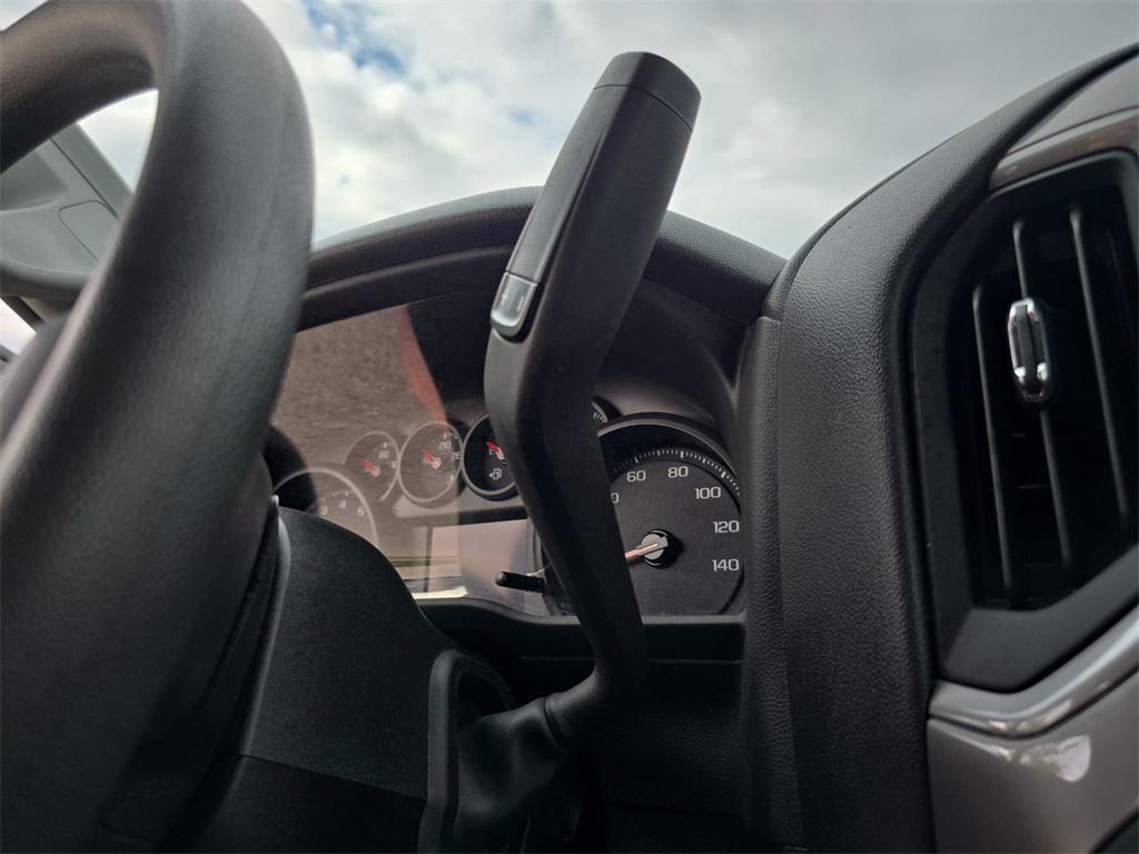 used 2022 Chevrolet Silverado 1500 car, priced at $30,930