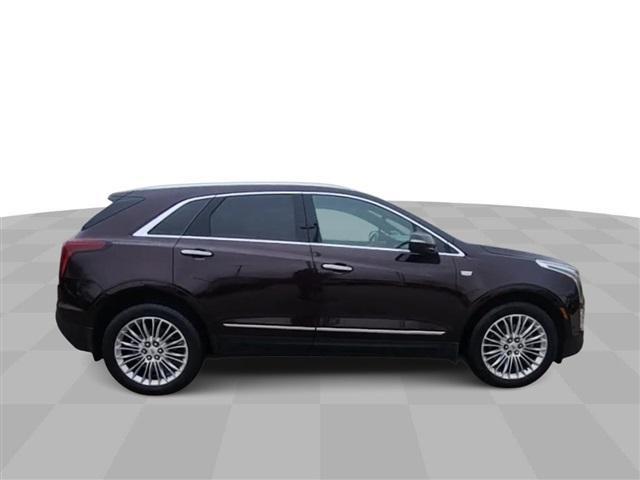 used 2020 Cadillac XT5 car, priced at $30,351