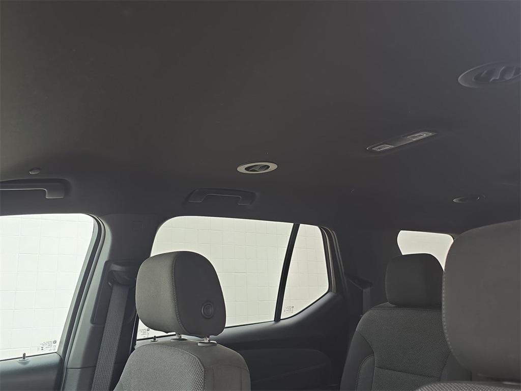 used 2023 Chevrolet Traverse car, priced at $29,324