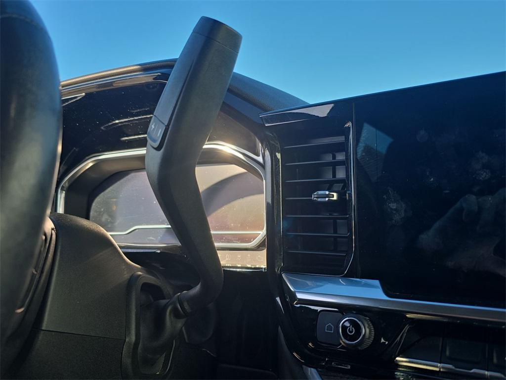 used 2022 Chevrolet Silverado 1500 car, priced at $33,749