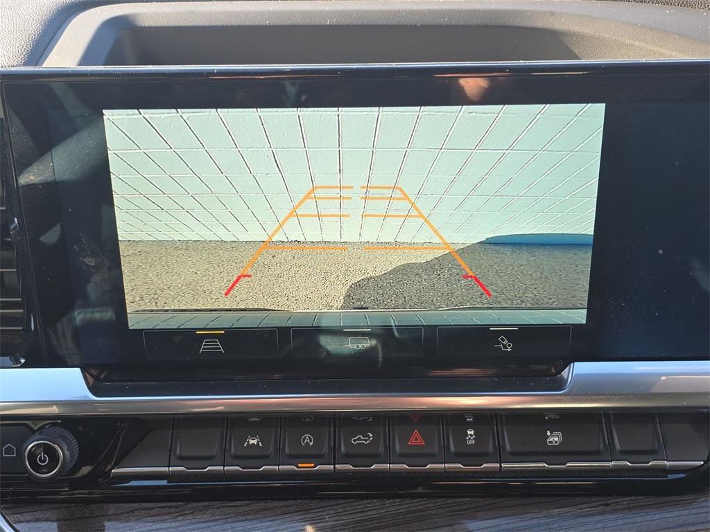 used 2022 Chevrolet Silverado 1500 car, priced at $33,749