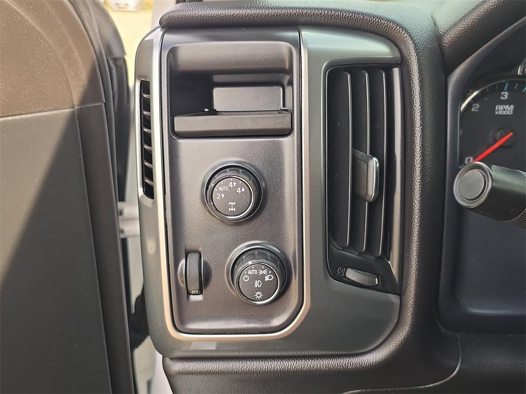 used 2015 Chevrolet Silverado 1500 car, priced at $15,994