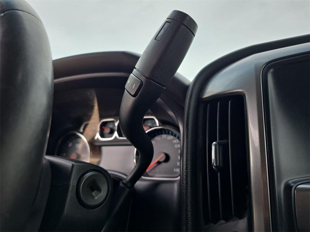 used 2015 Chevrolet Silverado 1500 car, priced at $15,994