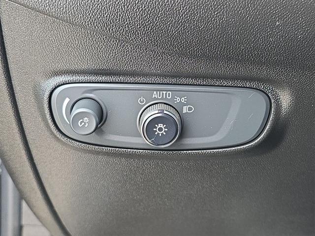 used 2022 Chevrolet Equinox car, priced at $23,832