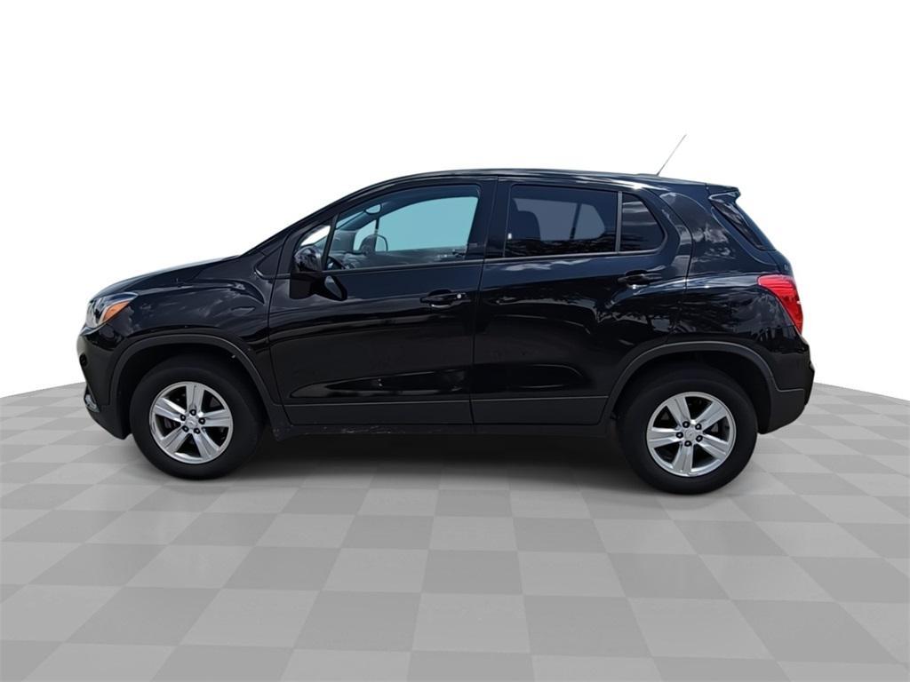 used 2022 Chevrolet Trax car, priced at $18,957
