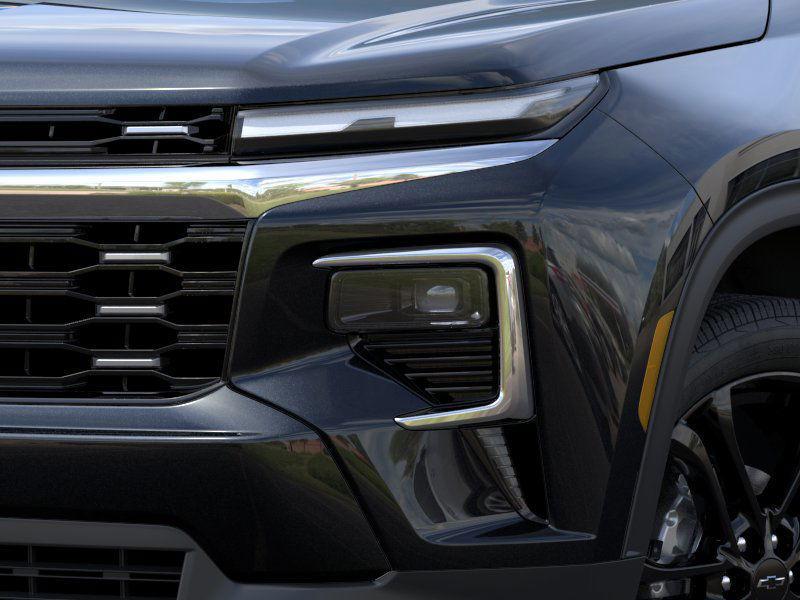 new 2026 Chevrolet Traverse car, priced at $50,490