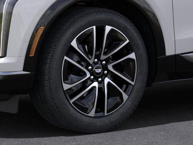 new 2025 Cadillac OPTIQ car, priced at $56,815