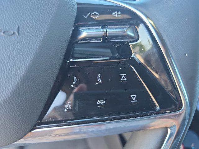 used 2025 Cadillac Escalade ESV car, priced at $109,028