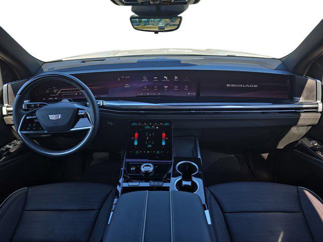 used 2025 Cadillac Escalade ESV car, priced at $109,028