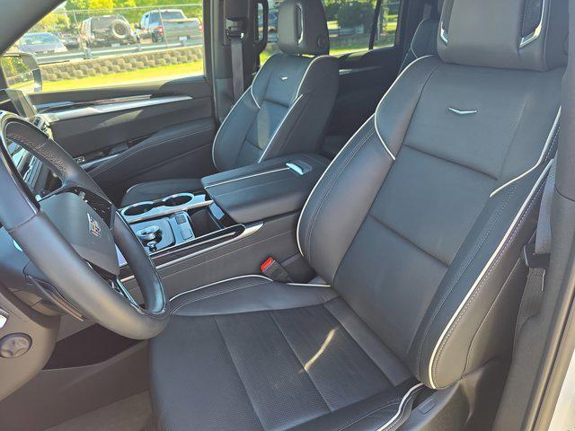 used 2025 Cadillac Escalade ESV car, priced at $109,028