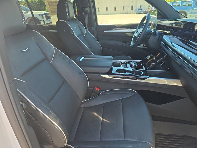 used 2025 Cadillac Escalade ESV car, priced at $109,028