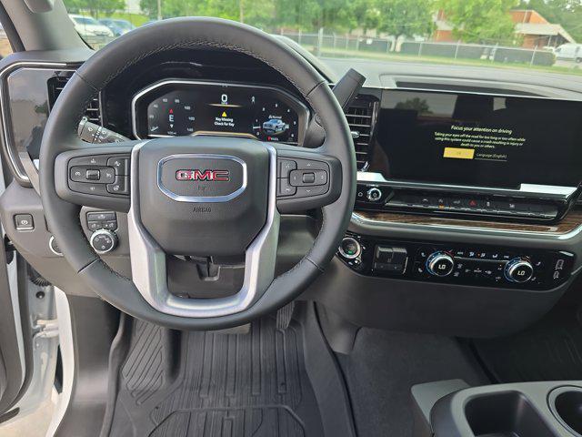 new 2024 GMC Sierra 1500 car, priced at $54,126