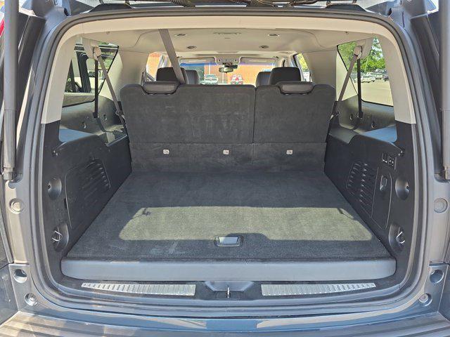 used 2020 Cadillac Escalade ESV car, priced at $30,919