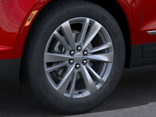 new 2025 Cadillac XT5 car, priced at $55,690