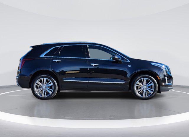 used 2024 Cadillac XT5 car, priced at $50,074