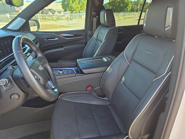 used 2023 Cadillac Escalade ESV car, priced at $77,258