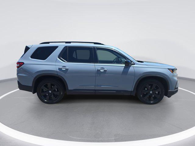 used 2025 Honda Pilot car, priced at $49,350